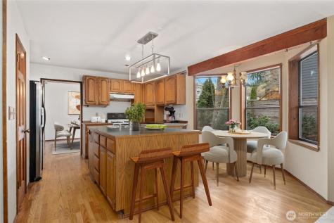 1505 N Lk Stickney Drive Lynnwood WA 98087