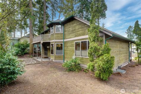 1505 N Lk Stickney Drive Lynnwood WA 98087