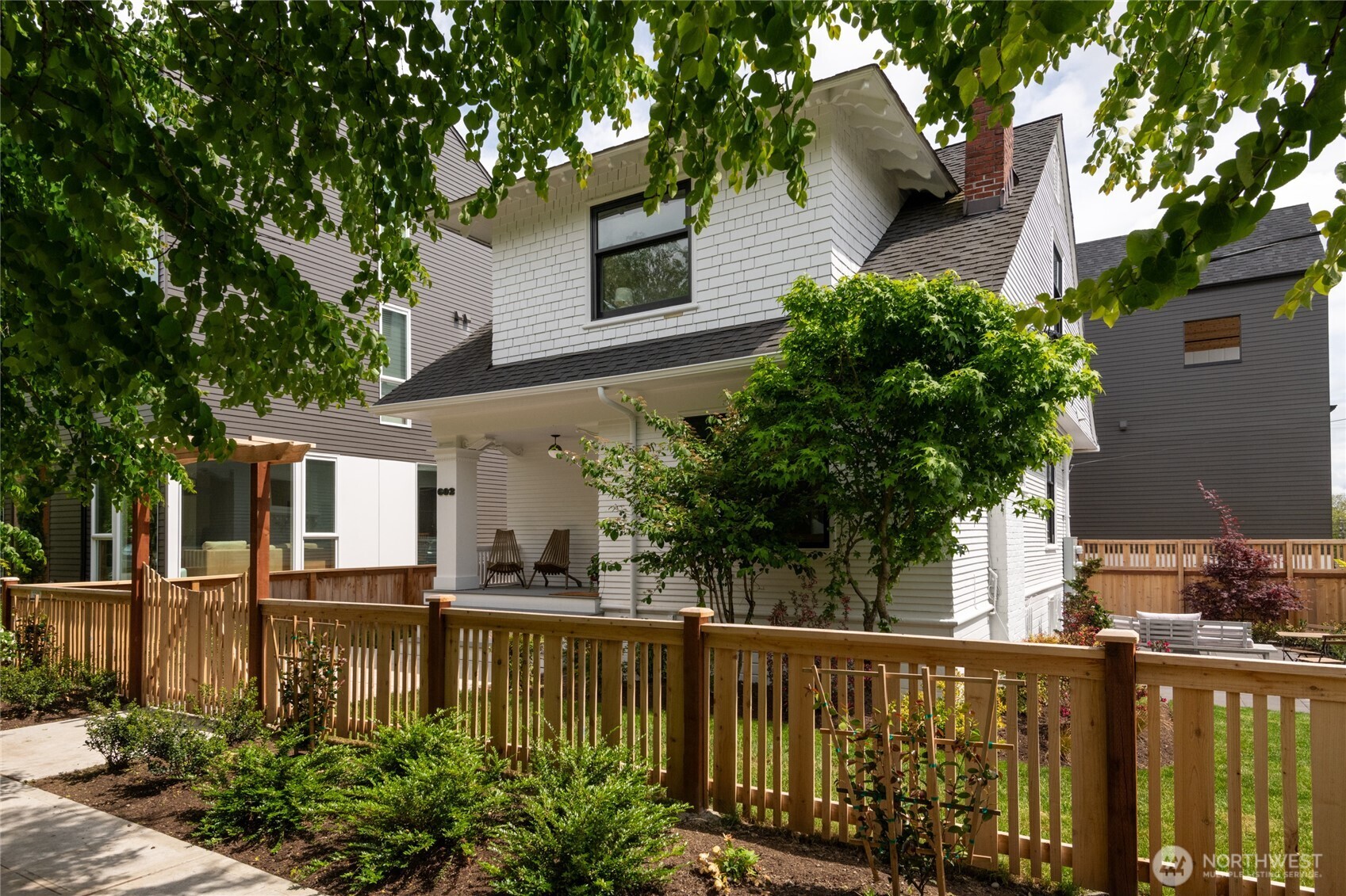 602 18th Avenue E Seattle WA 98112
