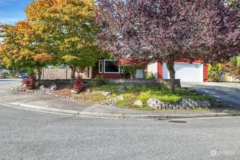 31 75th Street SW Everett WA 98203