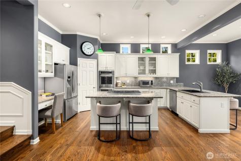 21827 SE 20th Street Sammamish WA 98075