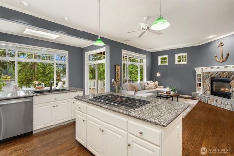 21827 SE 20th Street Sammamish WA 98075