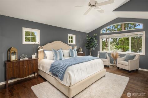 21827 SE 20th Street Sammamish WA 98075