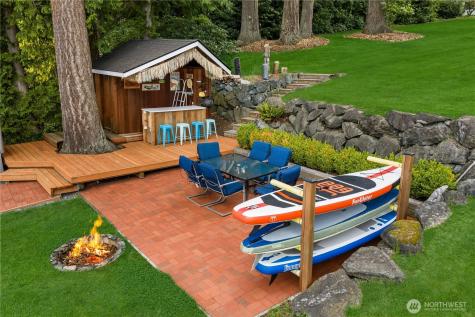 21827 SE 20th Street Sammamish WA 98075
