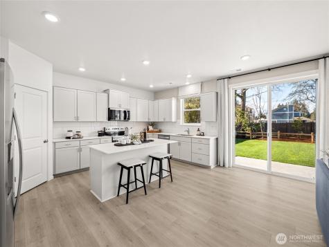 14710 59th Avenue E Puyallup WA 98375