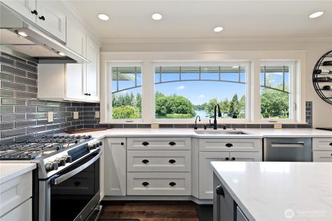 10841 Evergreen Terrace SW Lakewood WA 98498
