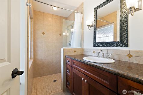 10841 Evergreen Terrace SW Lakewood WA 98498