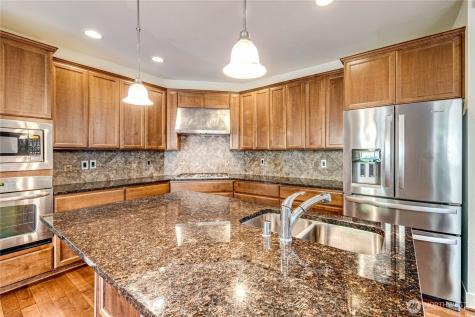 21914 78th Place W Edmonds WA 98026