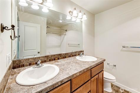 21914 78th Place W Edmonds WA 98026