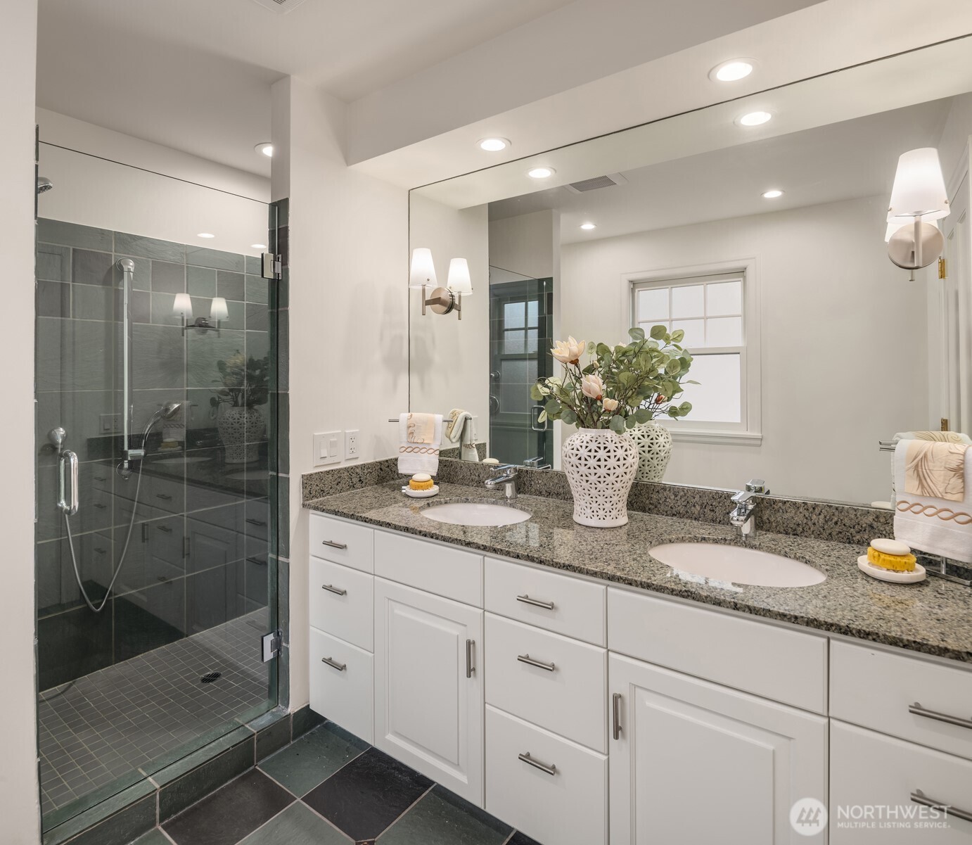1206 37th Avenue E Seattle WA 98112