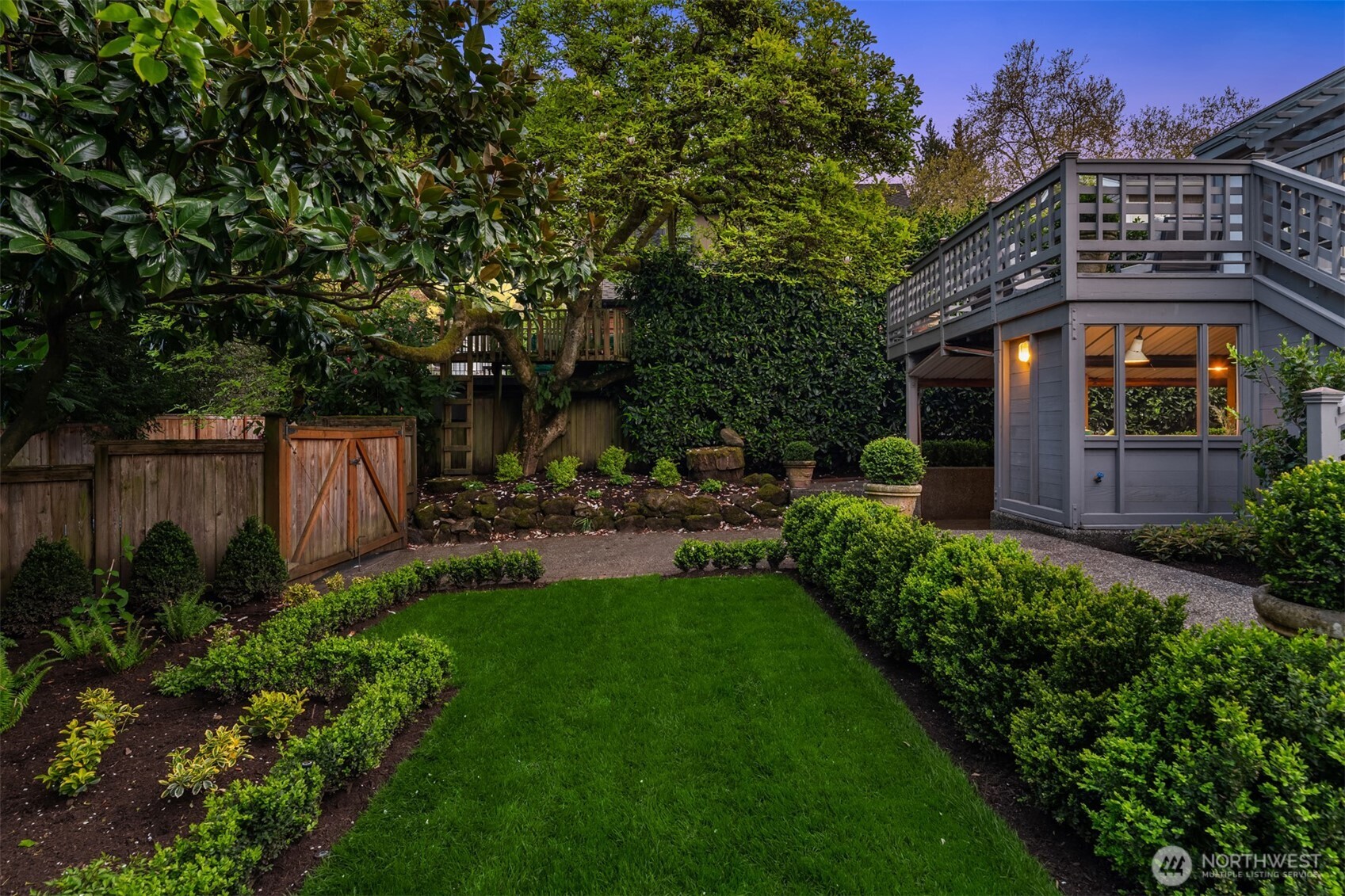 1206 37th Avenue E Seattle WA 98112