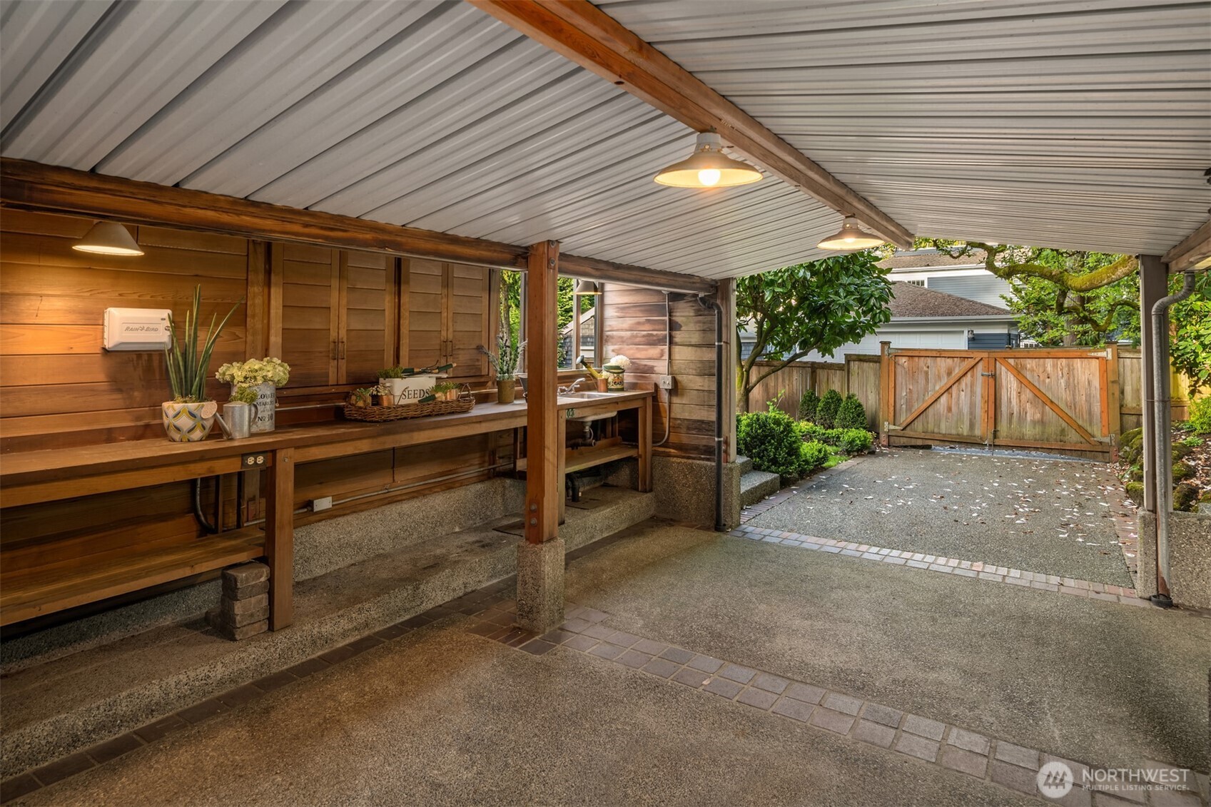 1206 37th Avenue E Seattle WA 98112