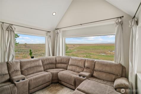 12062 Neppel Road Moses Lake WA 98837