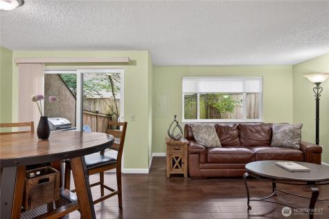 10037 NE 138th Place Kirkland WA 98034
