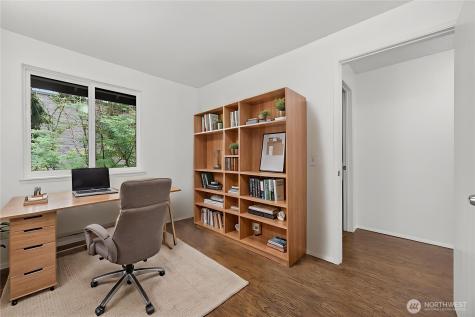10037 NE 138th Place Kirkland WA 98034