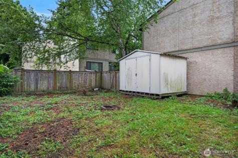 10037 NE 138th Place Kirkland WA 98034