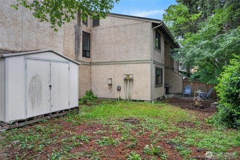 10037 NE 138th Place Kirkland WA 98034