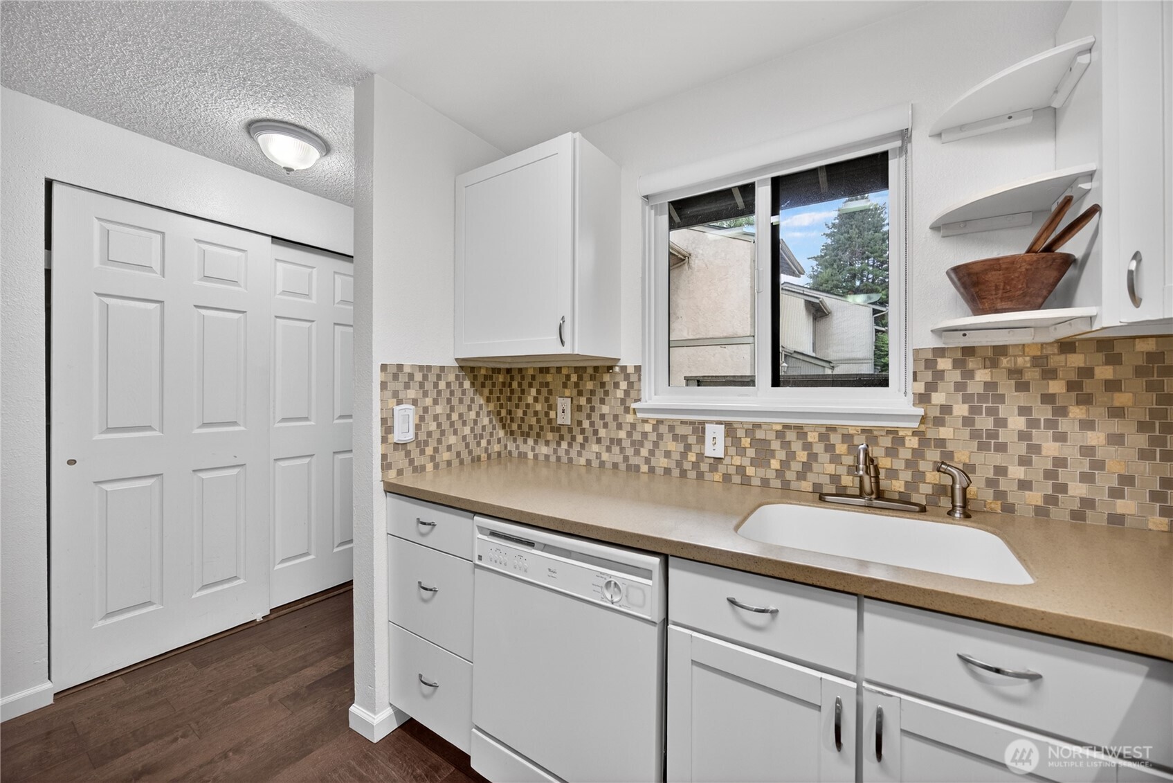 10037 NE 138th Place Kirkland WA 98034