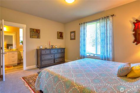 7709 Swift Lane NE Olympia WA 98516