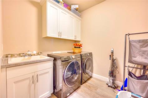 7709 Swift Lane NE Olympia WA 98516