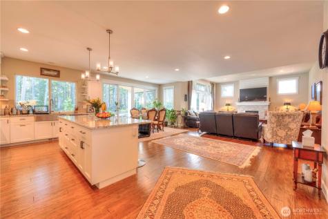 7709 Swift Lane NE Olympia WA 98516
