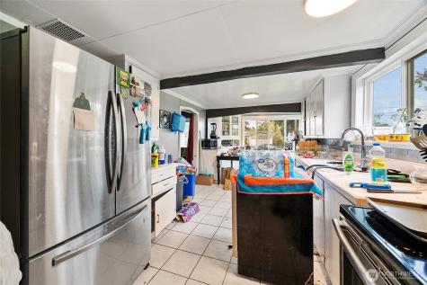9126 E G Street Tacoma WA 98445