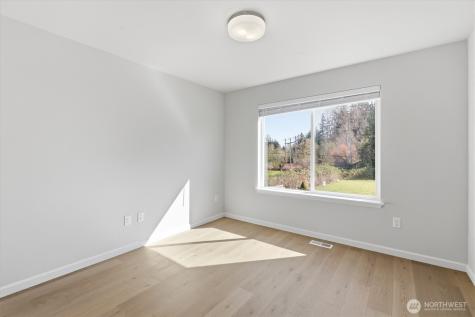 4211 208th Place SE Bothell WA 98021