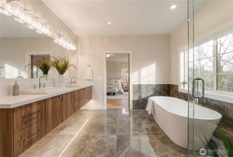 12811 SE 44th Place Bellevue WA 98006
