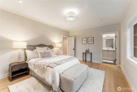 12811 SE 44th Place Bellevue WA 98006