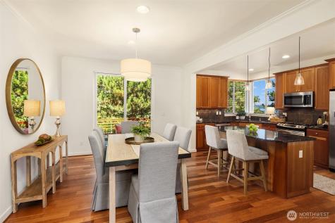 597 Alpine Ridge Place NW Issaquah WA 98027