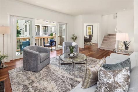 597 Alpine Ridge Place NW Issaquah WA 98027