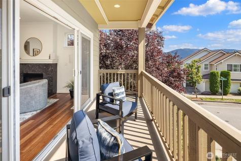 597 Alpine Ridge Place NW Issaquah WA 98027