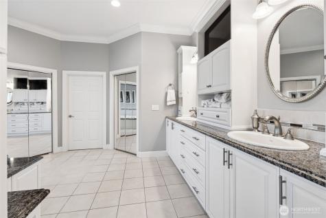 2567 Lewis River Road Woodland WA 98674
