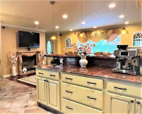 11858 SE 236th Street Kent WA 98031