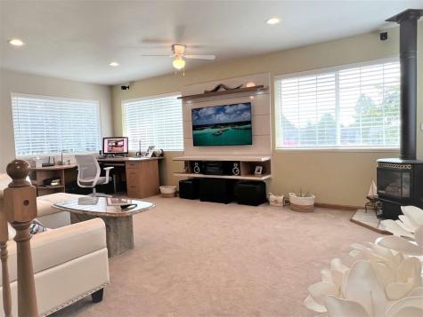 11858 SE 236th Street Kent WA 98031