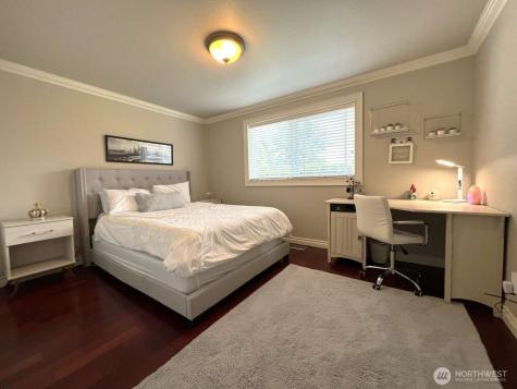 11858 SE 236th Street Kent WA 98031