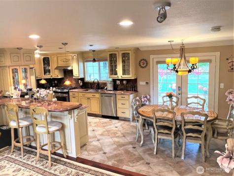 11858 SE 236th Street Kent WA 98031