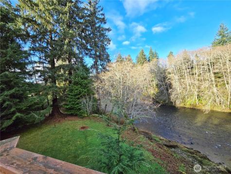 1405 Merchants Road Forks WA 98331