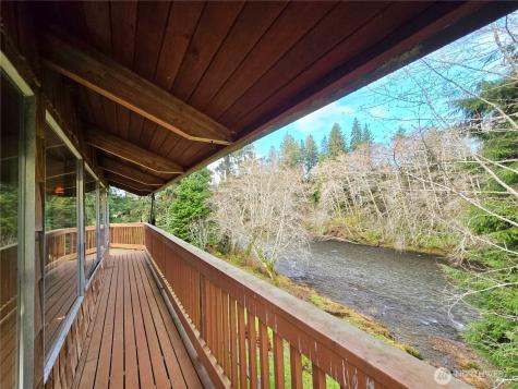 1405 Merchants Road Forks WA 98331