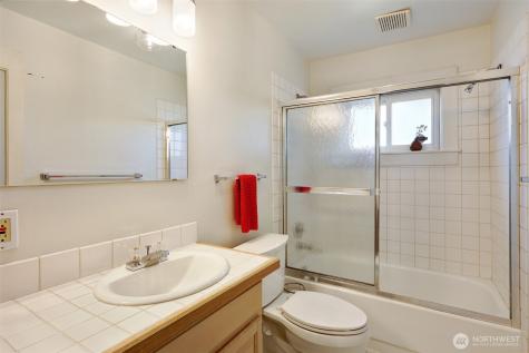 114 N 84th Street Seattle WA 98103