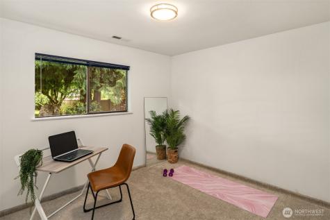 418 212th Street SW Bothell WA 98021
