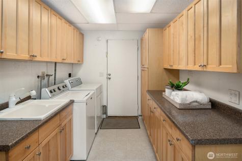 418 212th Street SW Bothell WA 98021