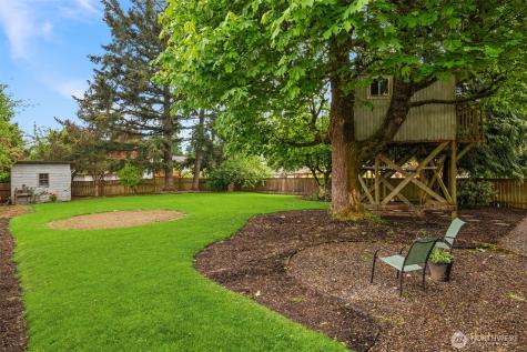 418 212th Street SW Bothell WA 98021