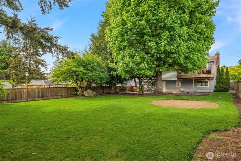 418 212th Street SW Bothell WA 98021