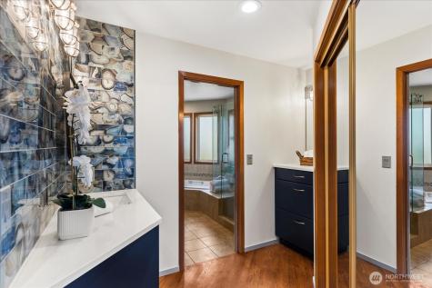 1808 E Lola Beach Lane Oak Harbor WA 98277