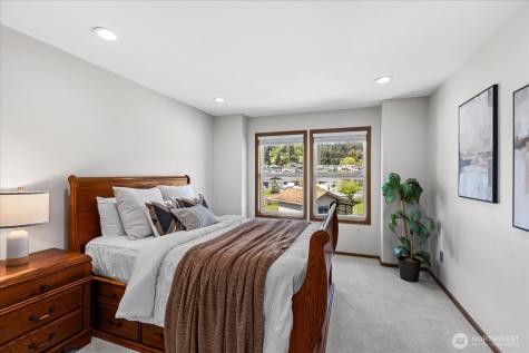 1808 E Lola Beach Lane Oak Harbor WA 98277