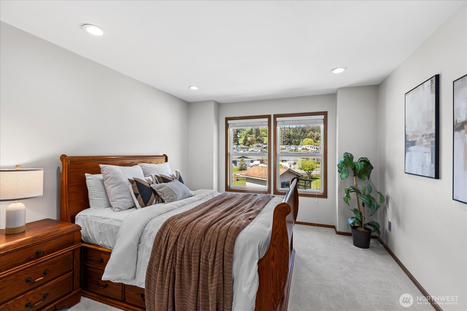 1808 E Lola Beach Lane Oak Harbor WA 98277
