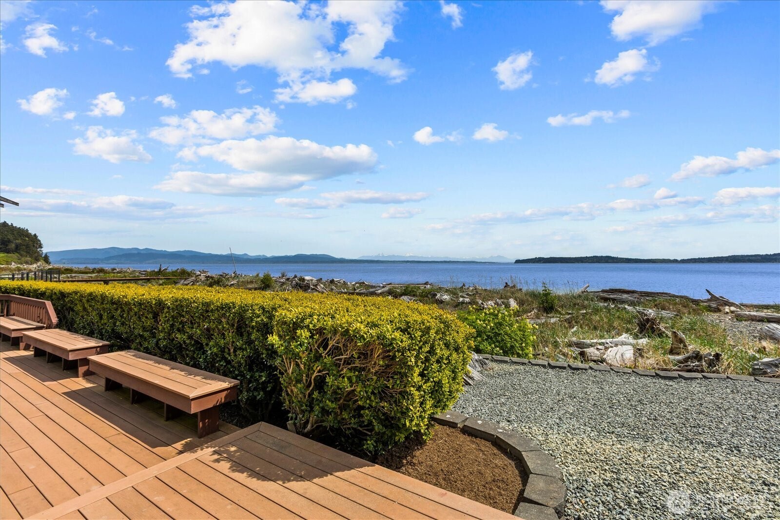 1808 E Lola Beach Lane Oak Harbor WA 98277