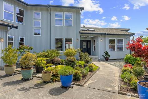 1808 E Lola Beach Lane Oak Harbor WA 98277