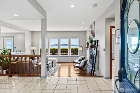 1808 E Lola Beach Lane Oak Harbor WA 98277